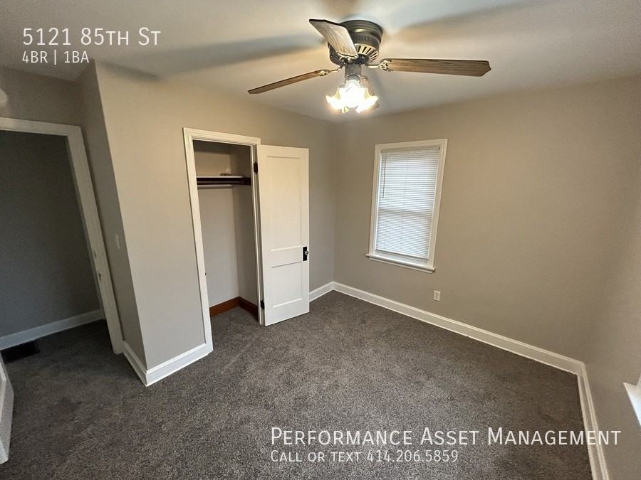 5121 85th St - Photo 3 of 11