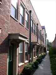 959 Baxter Ave - Photo 2 of 11