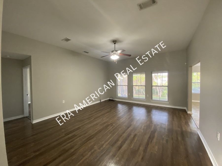 2024 Bright Water Dr - Photo 4 of 37