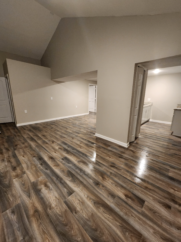 4100 E 60th Ter - Photo 5 of 13