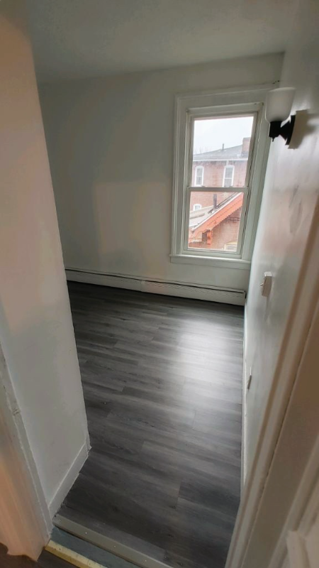 118 Babcock St #3rdFL - Photo 7 of 10