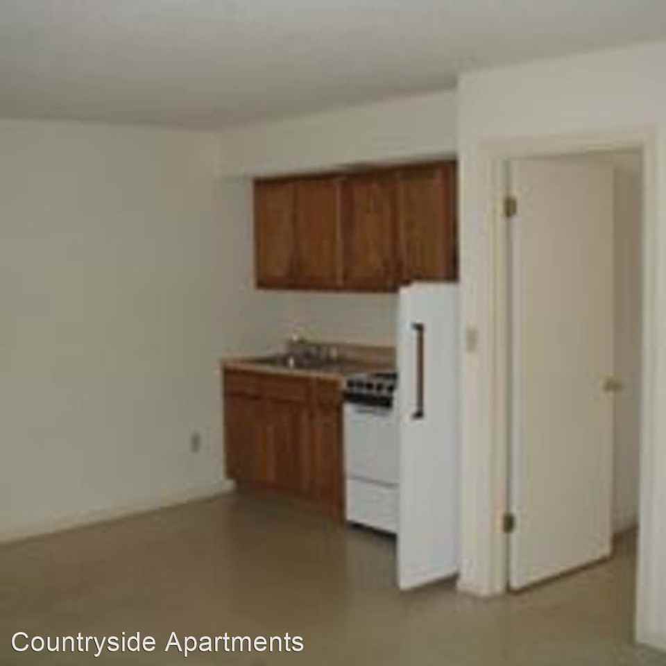 586 St. Marys - Photo 3 of 3