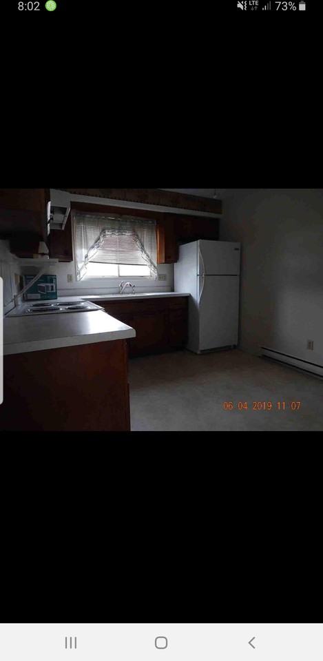 410 Sw 1st Ave #4 - Photo 2 of 5