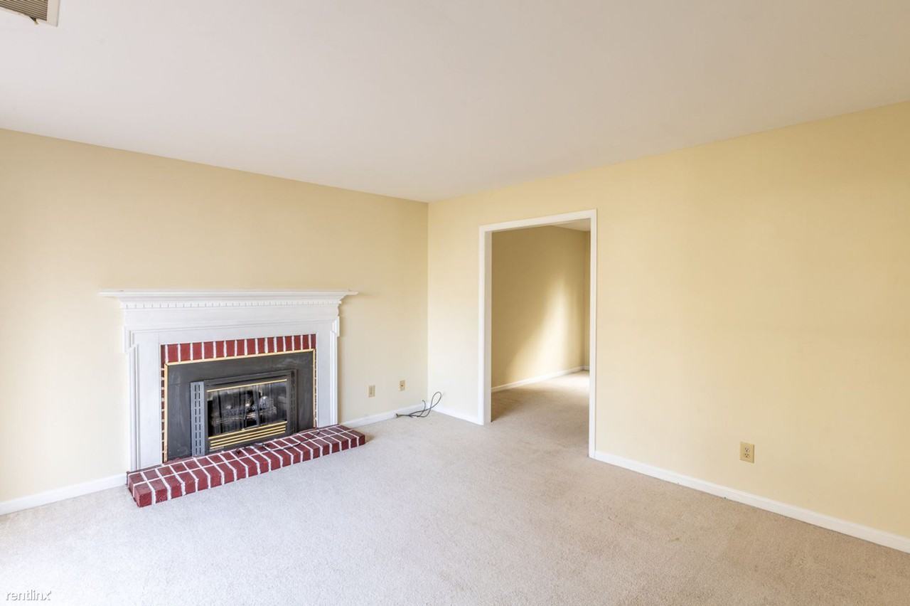 3125 Ridgefield Rd - Photo 3 of 44