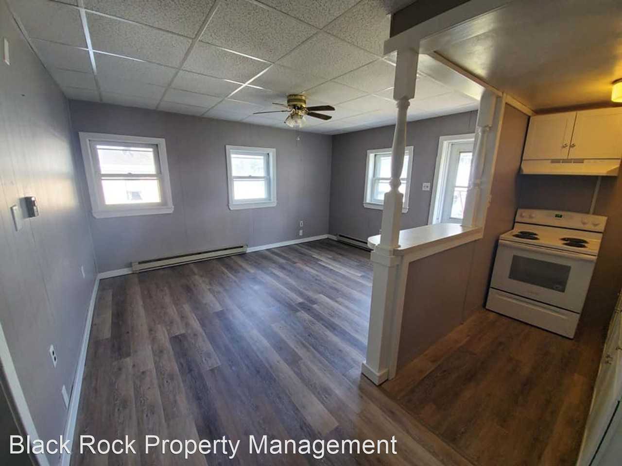 421 North street - Photo 3 of 8