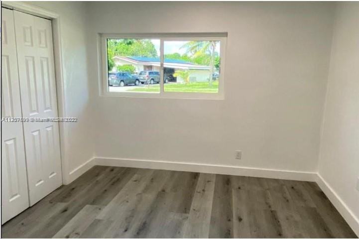 193 Sw 37th Ave #193 - Photo 3 of 8