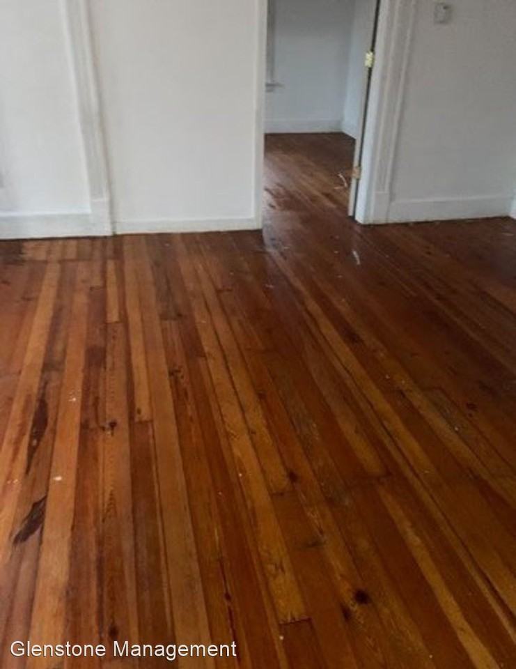 433 Colony St - Photo 3 of 4