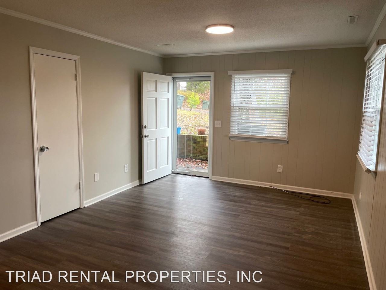 449 MT. CROSS ST. - Photo 2 of 16