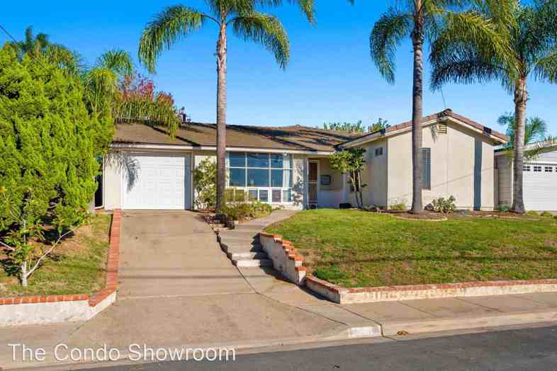 2711 Deerpark Dr, San Diego, CA 92110 3 Bedroom House for 4,250/month