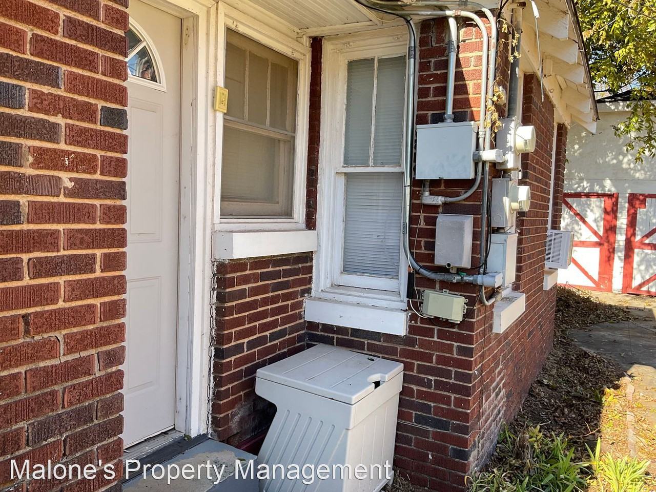 2307 2307 NW 17th st. - Photo 3 of 26