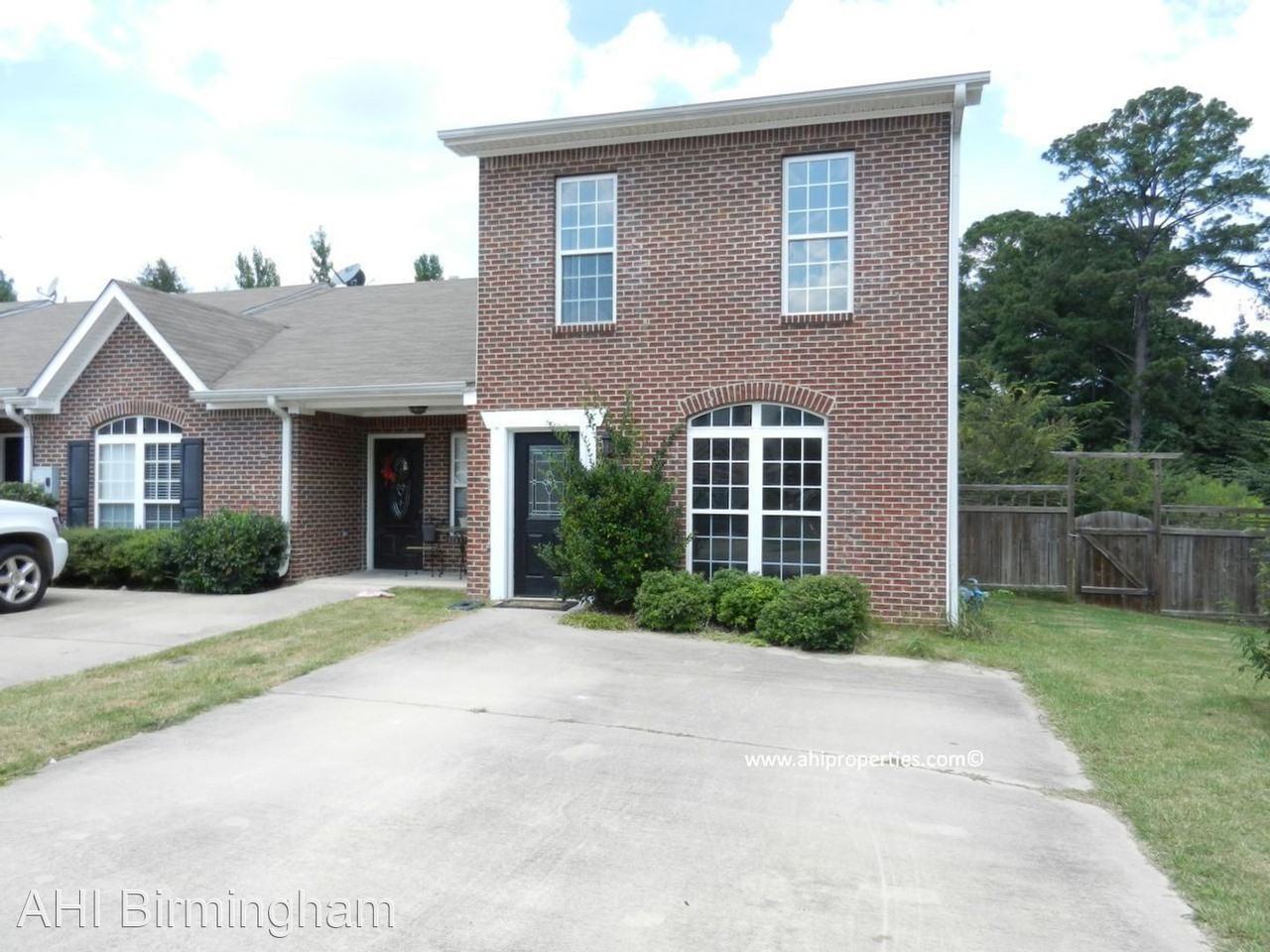 206 Park Village Cir