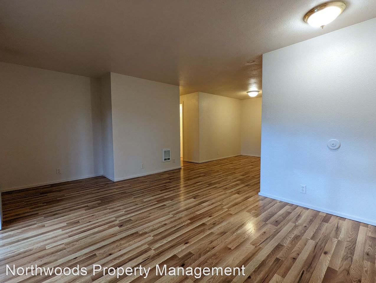 6352 F St - Photo 3 of 19