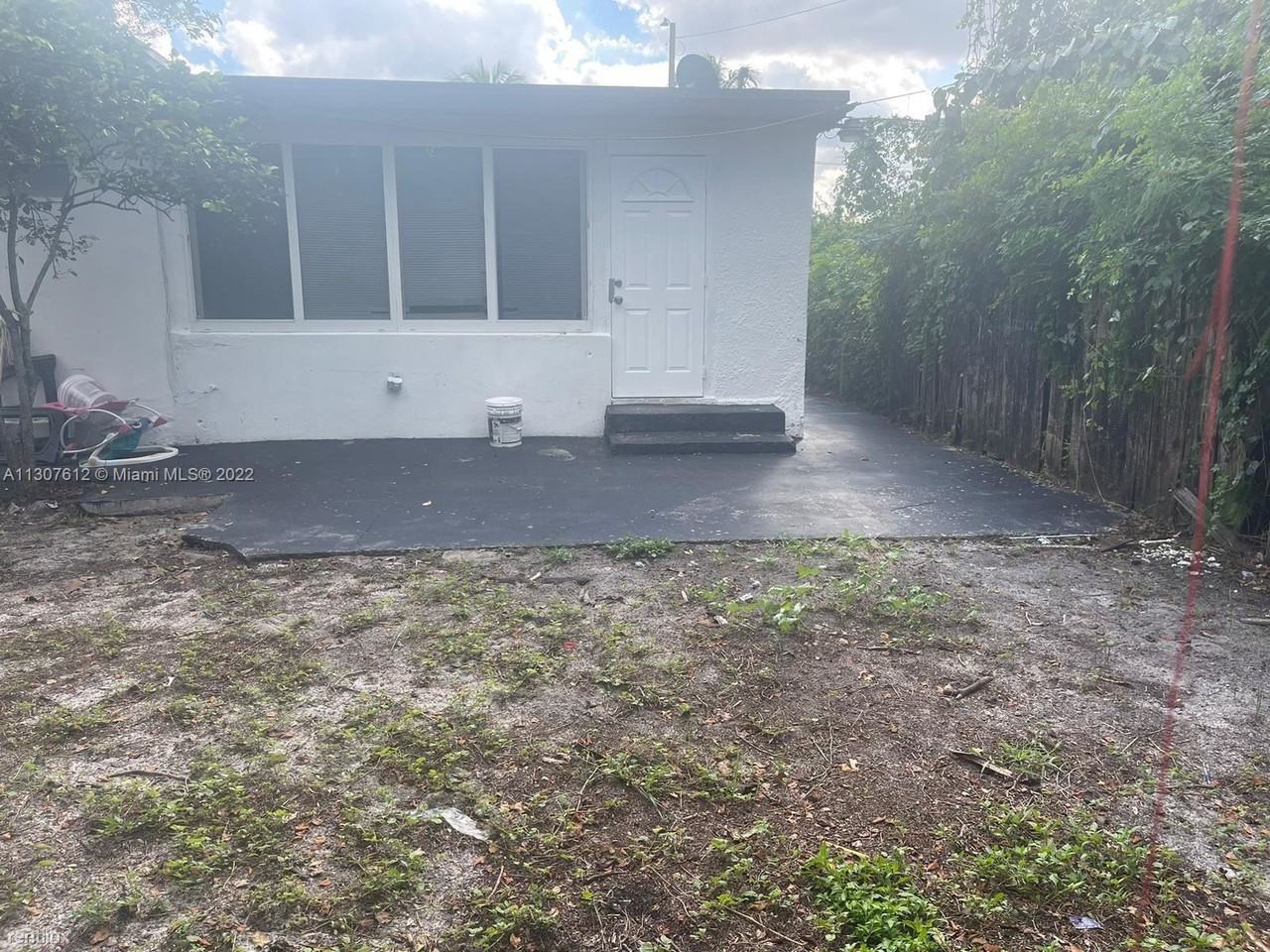 Silver Crest Manors 1185 Nw 118th St, Miami, FL 33168 Apartment for