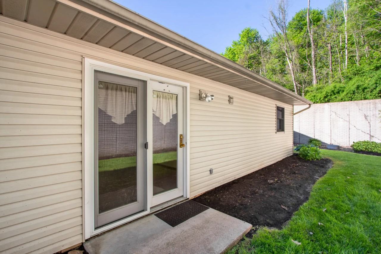 155 E Jones St - Photo 3 of 13