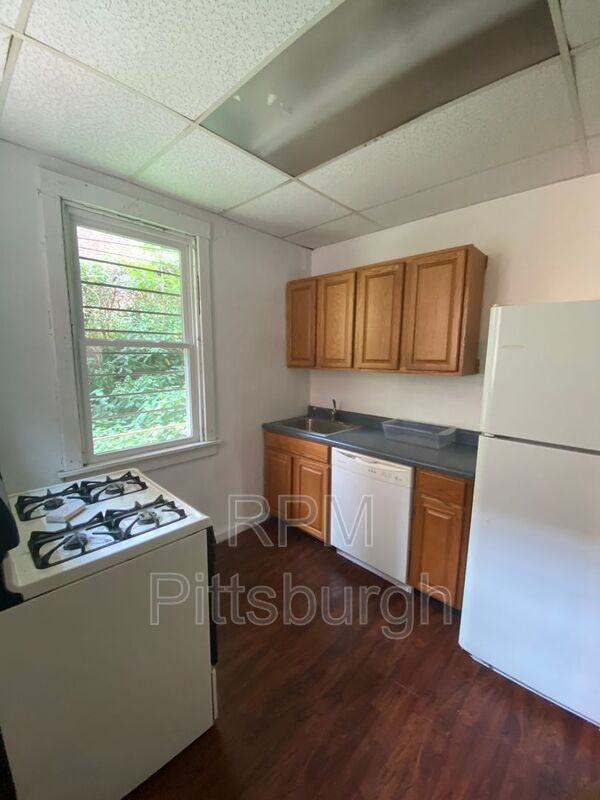 149 Chesterfield Rd - Photo 6 of 17