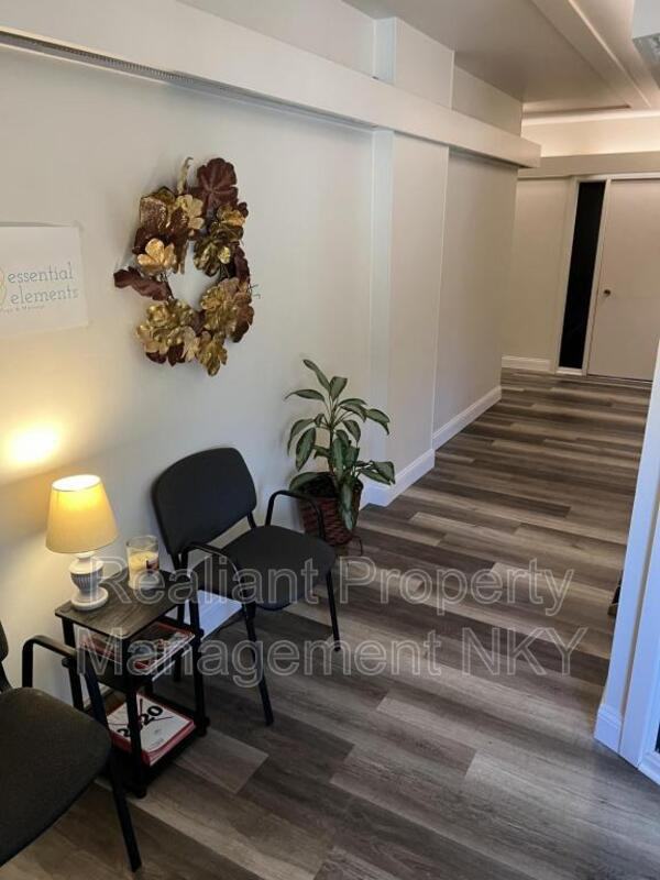 600B S Fort Thomas Ave - Photo 3 of 12
