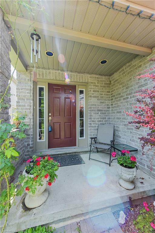 742 Marigold St - Photo 2 of 38