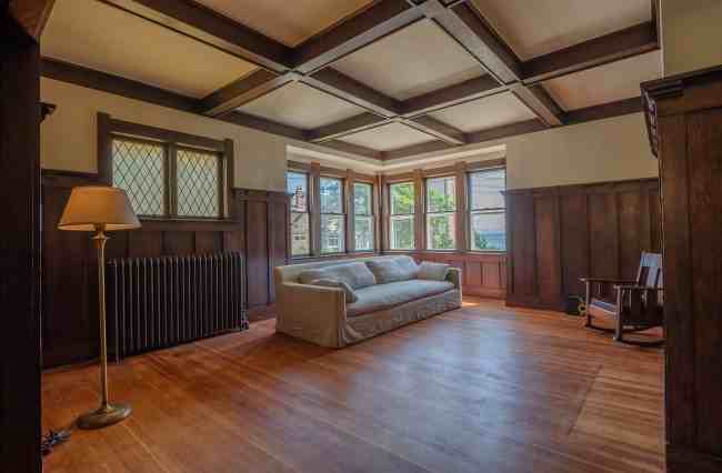 34 Olympia Ave - Photo 3 of 15