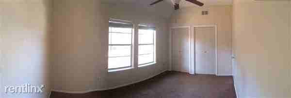 709 Castle Ridge Rd #D - Photo 2 of 10