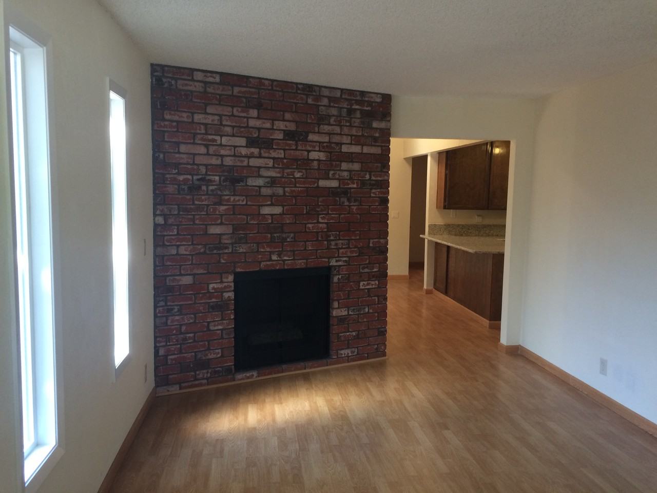 1712 Kent St - Photo 2 of 24