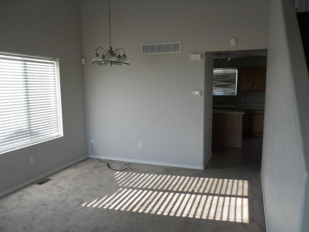 3122 W 18th St - Photo 2 of 16