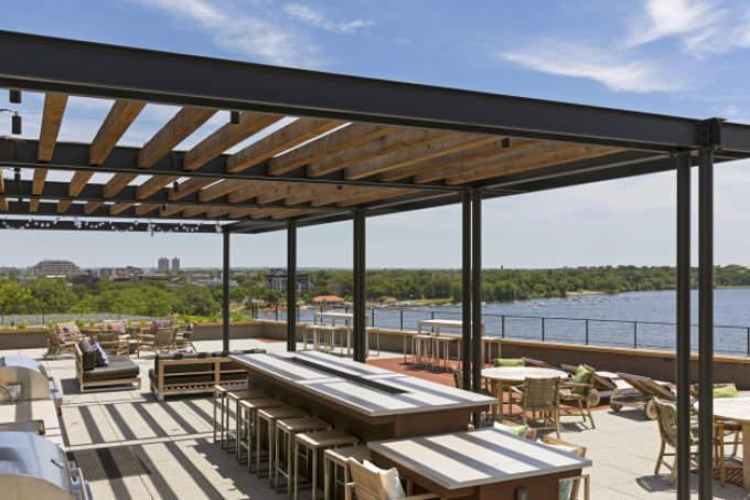 2622 W Lake St - Photo 3 of 50