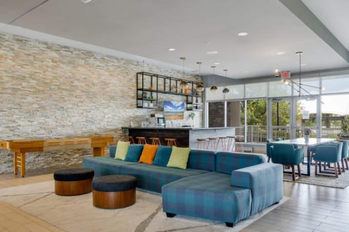 3601 Park Center Blvd - Photo 3 of 50