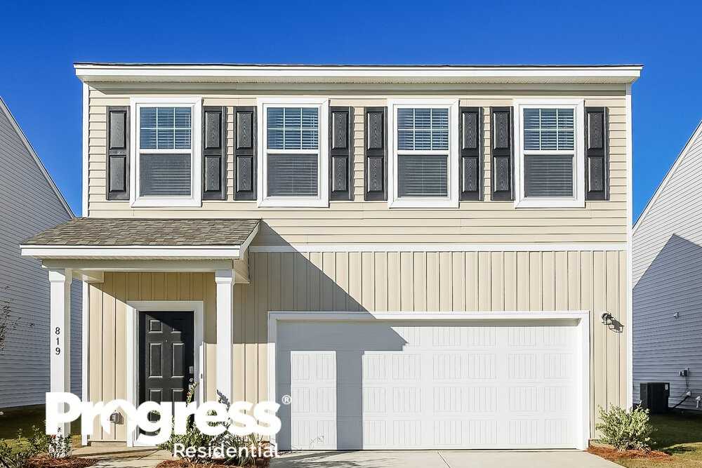 819 Hydra Ln