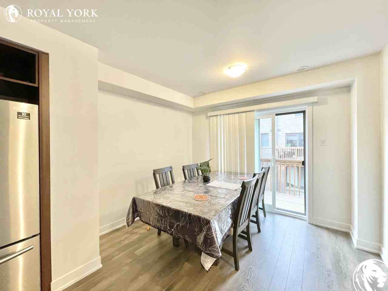 46 Shawfield Way - Photo 3 of 33