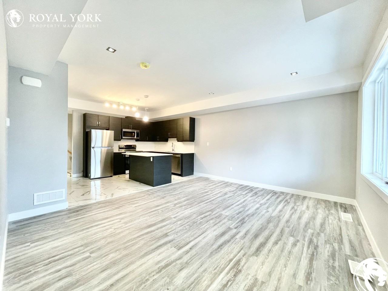 307 Fanshawe Park Rd E