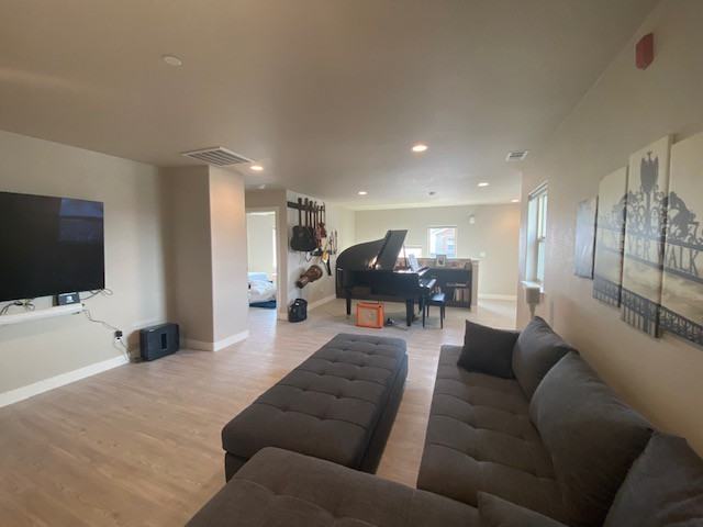 1184 Montevideo Cir #1 - Photo 5 of 10