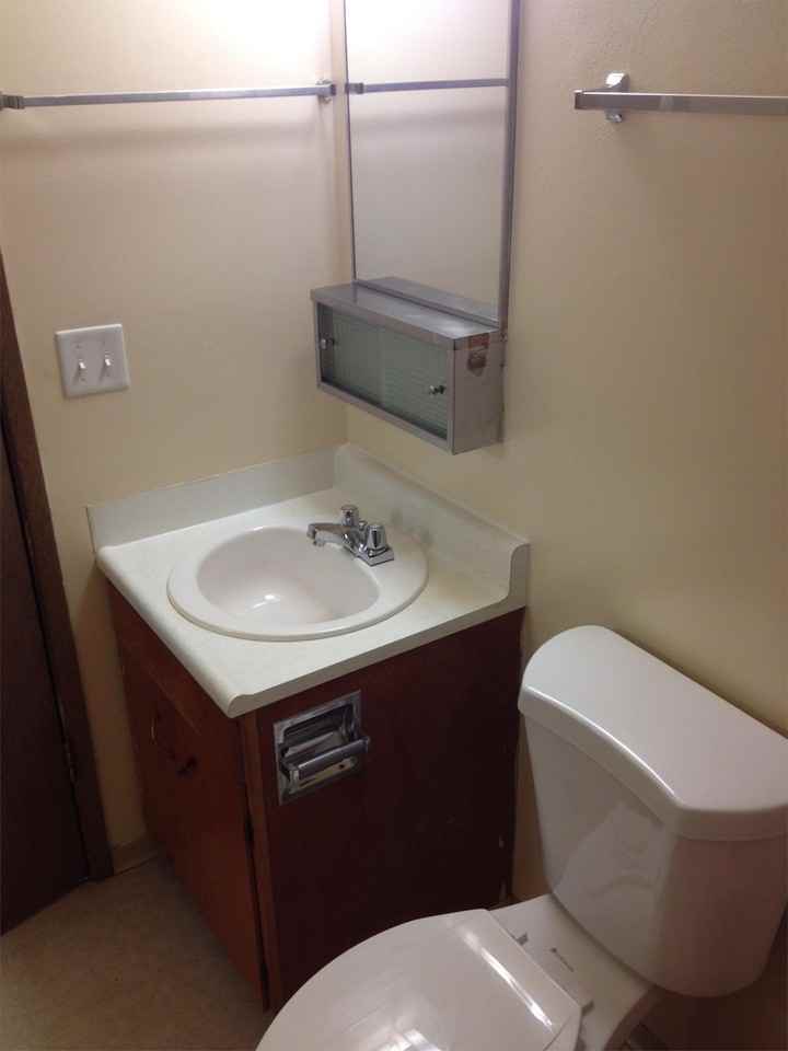 5035 15th Ave. N.E. - 205 #205 - Photo 7 of 10