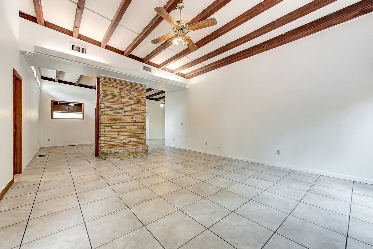 702 Morningside Drive #1 - Photo 7 of 23