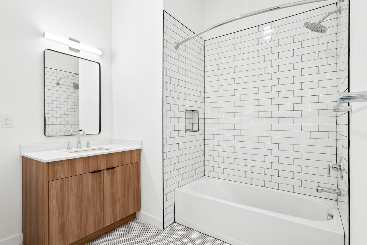 170 Monmouth St #450 - Photo 5 of 18