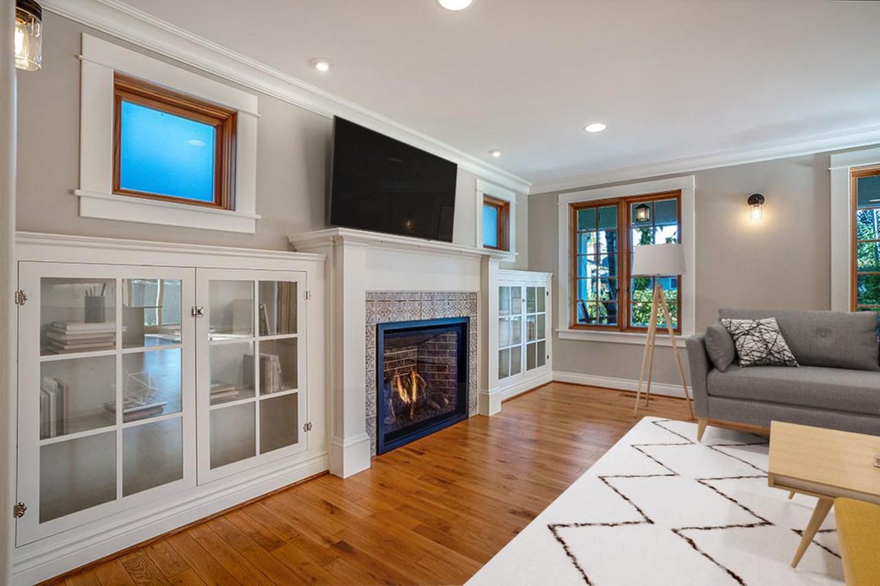 Custom Westmoreland home minutes from Sellwood - Photo 2 of 26