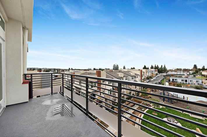 350 W Central Ave - Photo 7 of 14