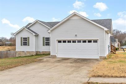 490 Athena Dr - Photo 2 of 33