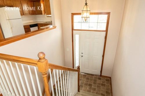 23505 W 73rd St - Photo 2 of 18