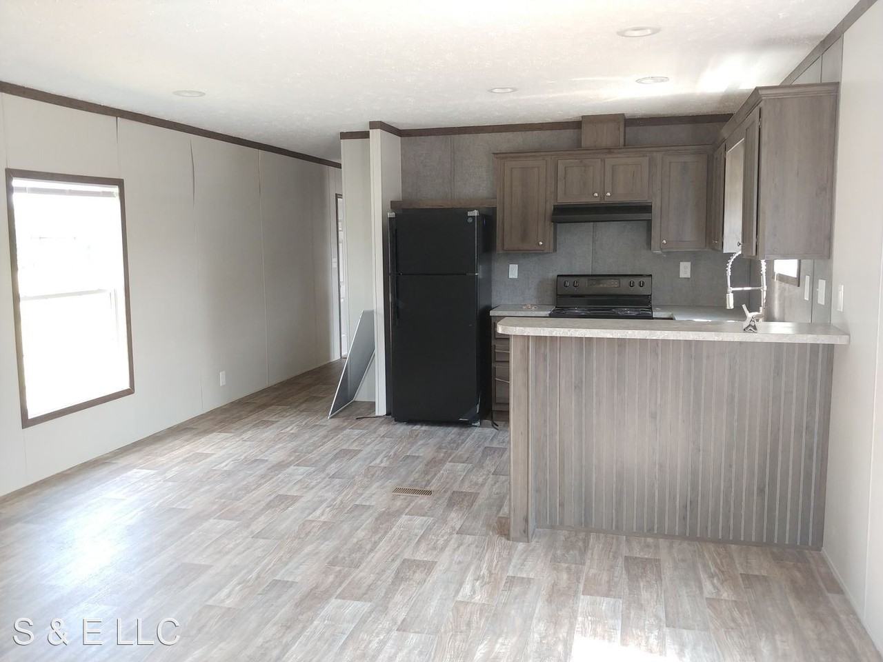 Hampton Village - Photo 2 of 6