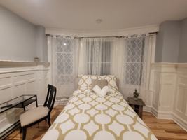 featured image of 5023 Spruce St