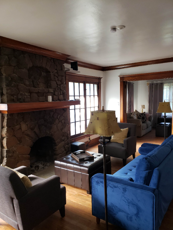 House For Rent Dexter & Grand Blvd. - Photo 3 of 10