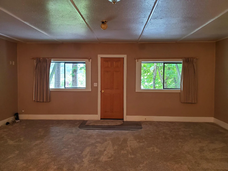 410S Main St #4 - Photo 2 of 7