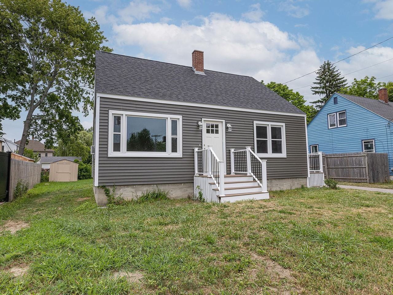 1329 Congress St - Photo 2 of 9