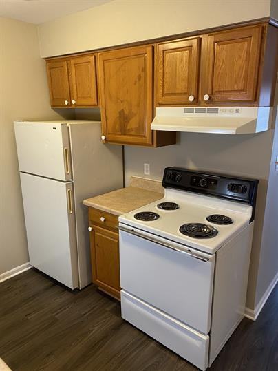 Huron River Newport *EPM* - Photo 2 of 30