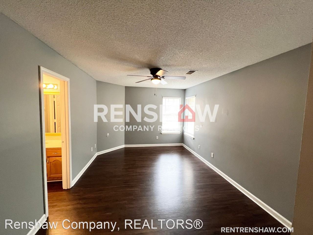 4450 Longtree Cv - Photo 3 of 28