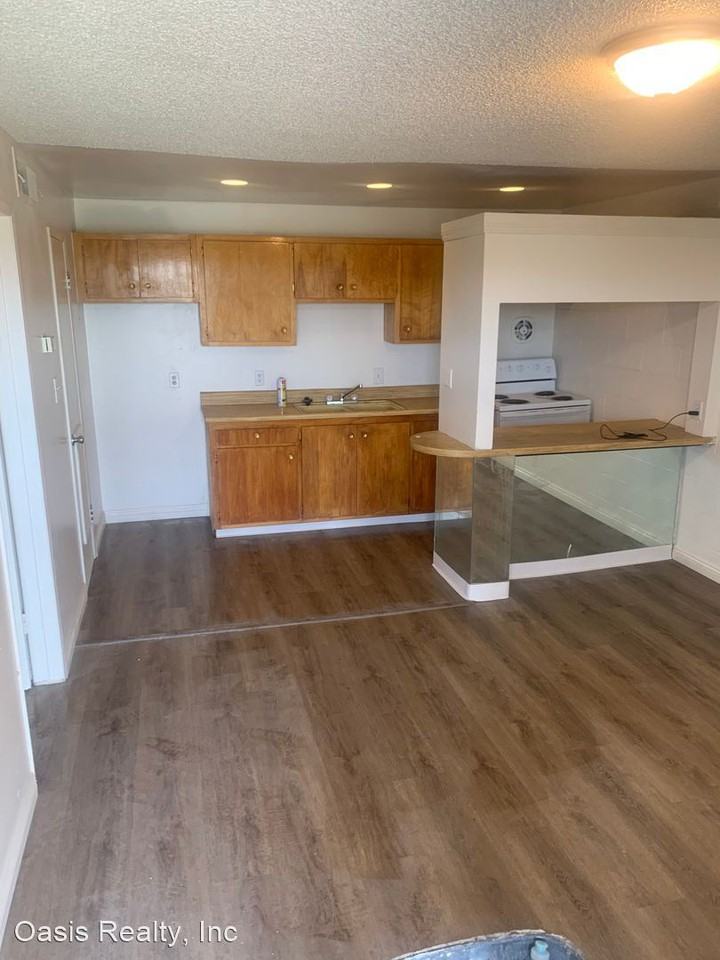 3727 Hazelwood St #8