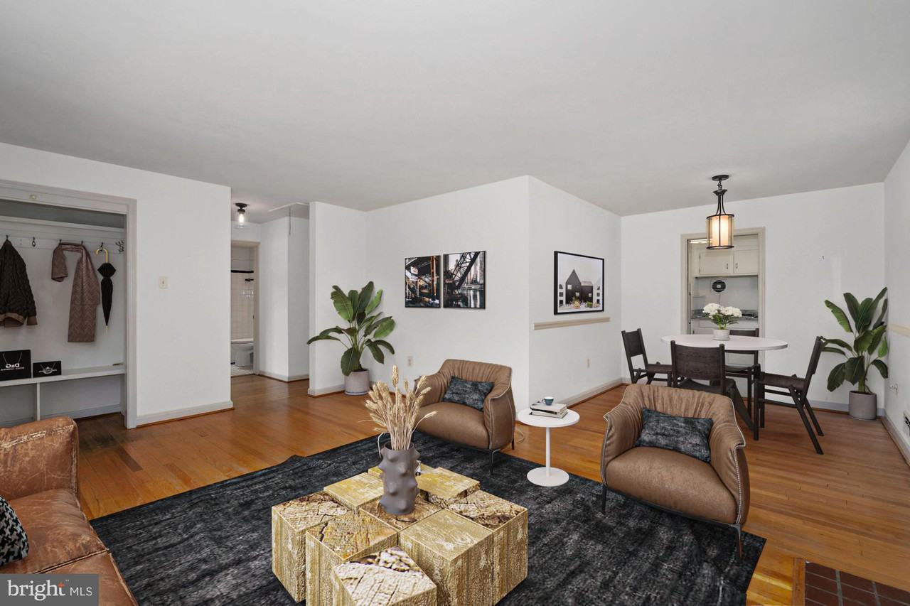 1520 N Randolph St - Photo 3 of 38
