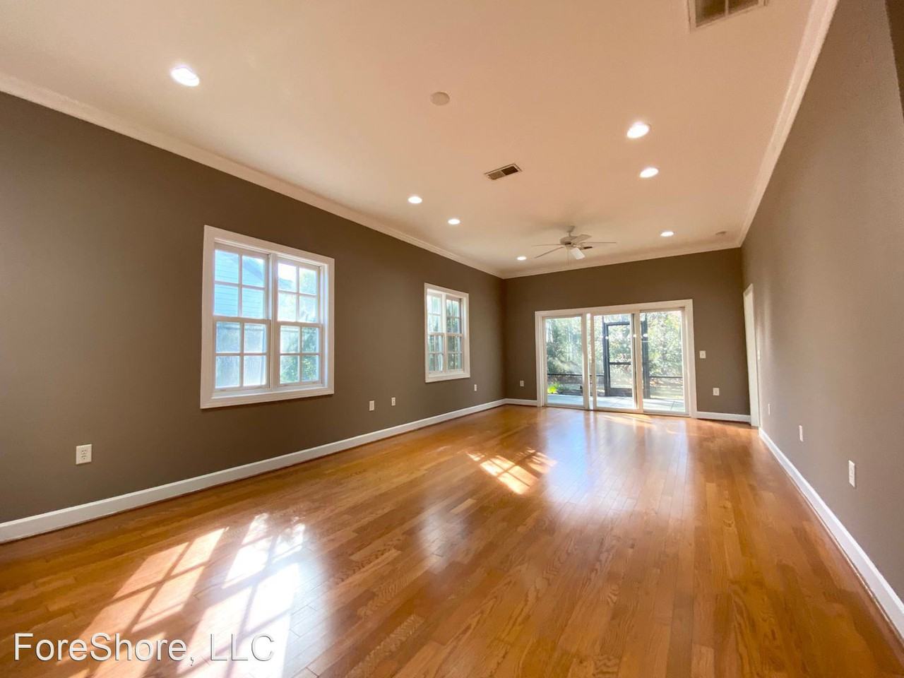 33 Augustine Rd - Photo 2 of 18