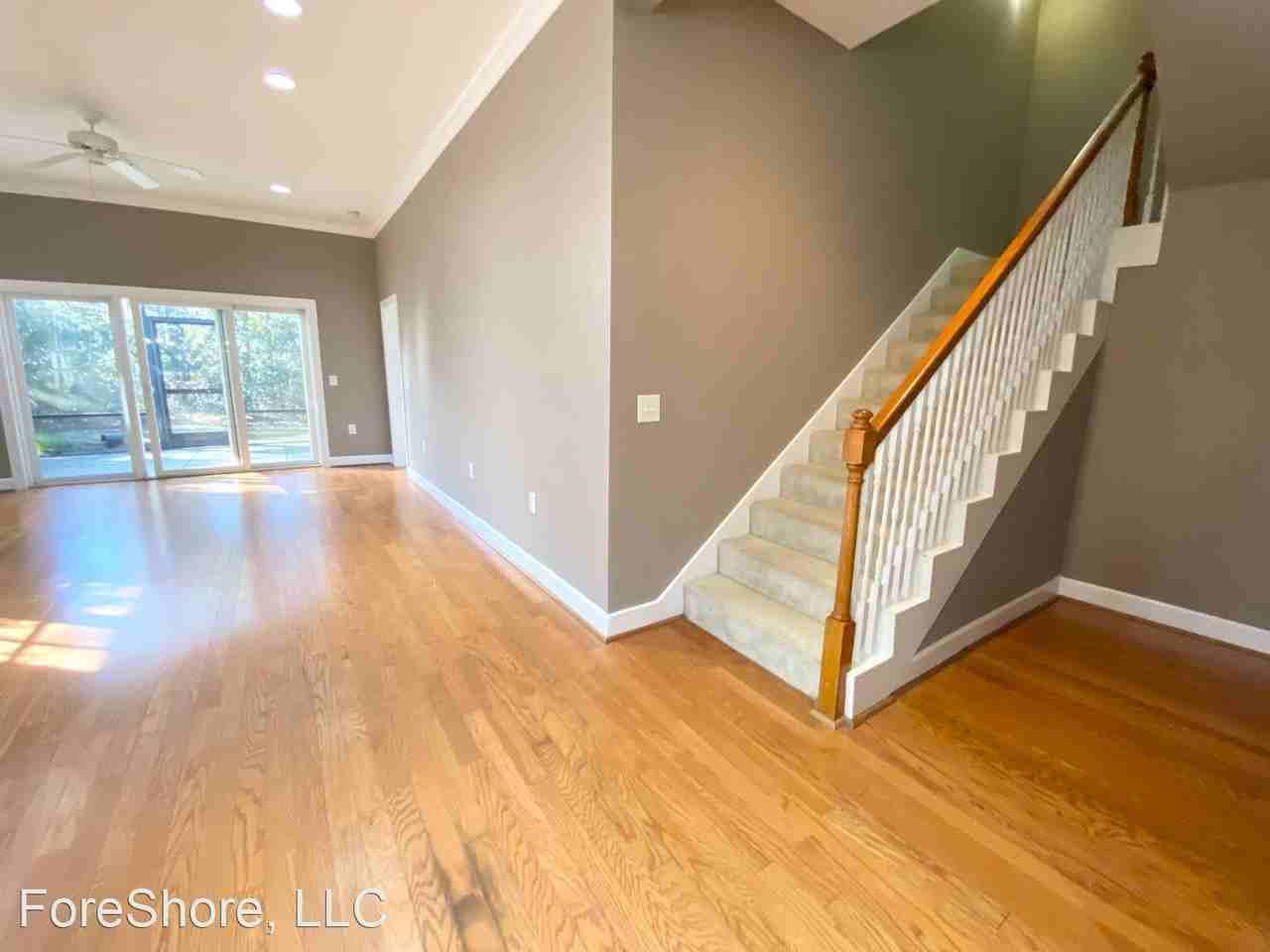 33 Augustine Rd - Photo 3 of 18