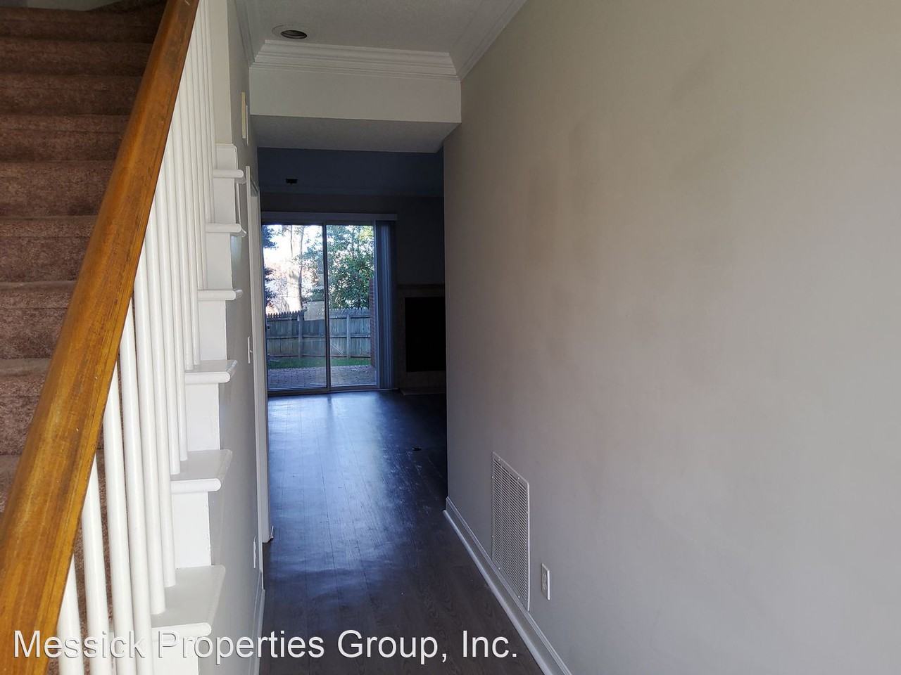 207 Forest View Ct - Photo 2 of 18